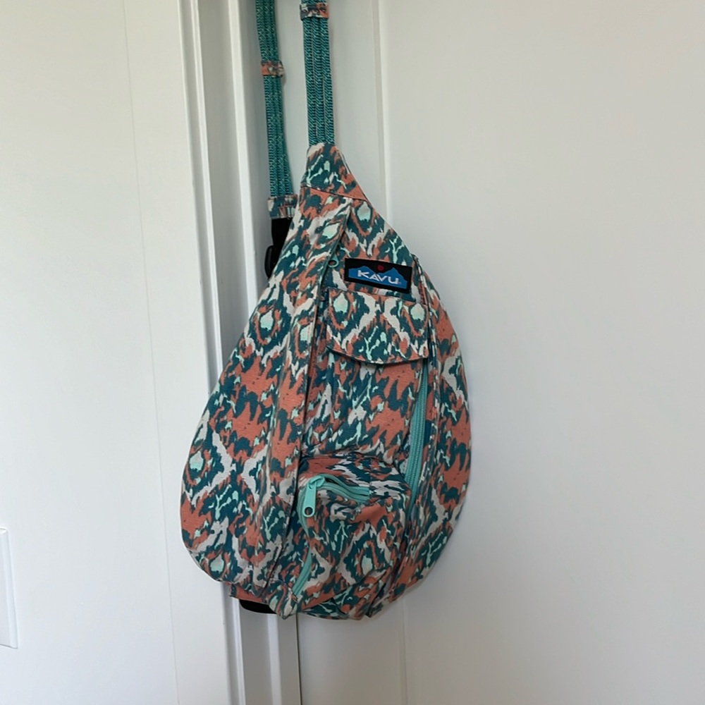 Kavu rope sling bag in Beach Paint